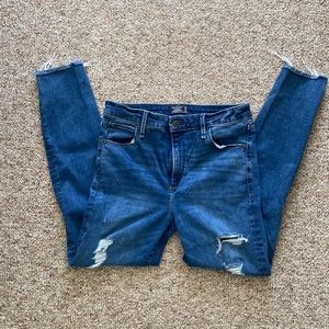 Abercrombie and Fitch Simone high rise ankle jeans
